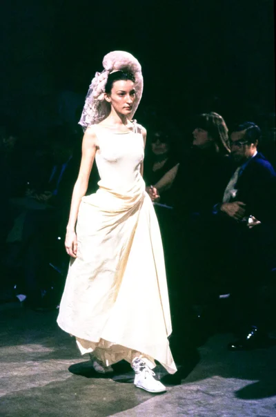 Look 24